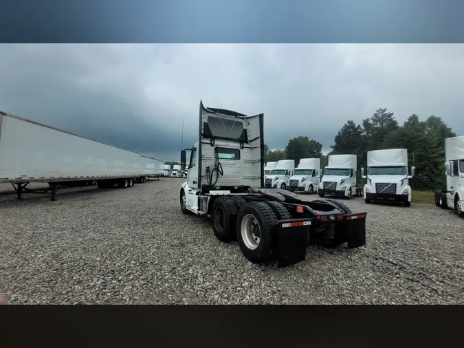 2019 Volvo VNL300