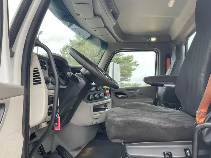 2021 Peterbilt 579