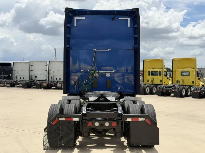 2023 Kenworth T680