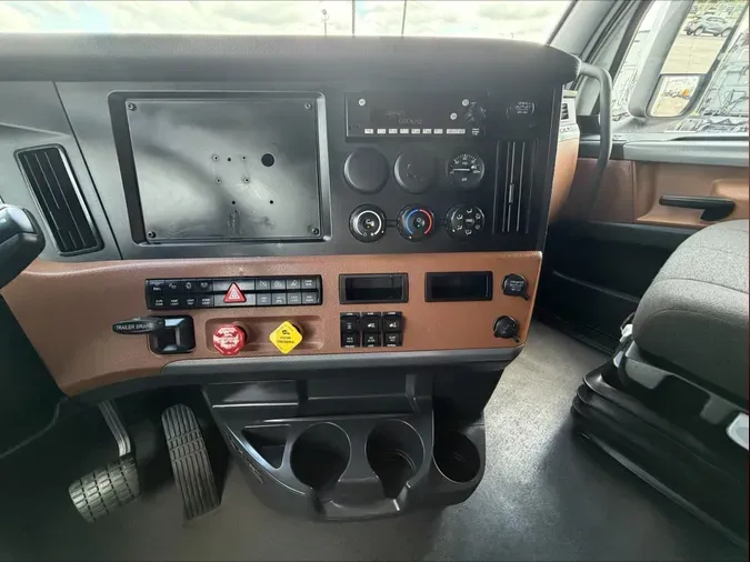 2022 Freightliner PT126SLP