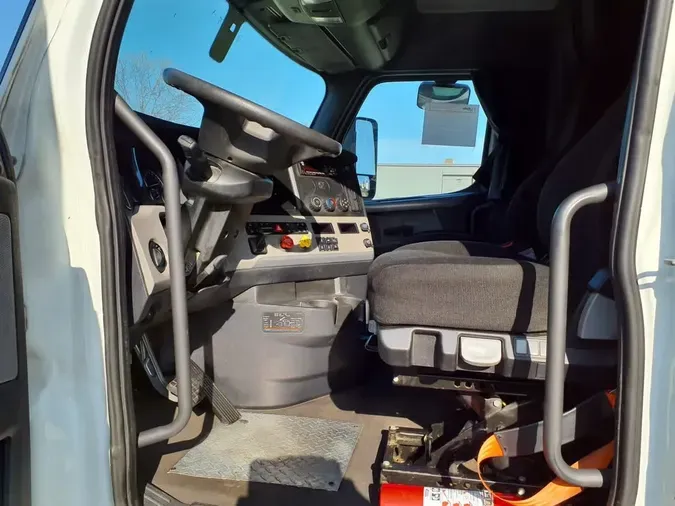 2019 FREIGHTLINER/MERCEDES NEW CASCADIA PX12664