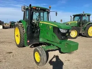2017 John Deere 6155M