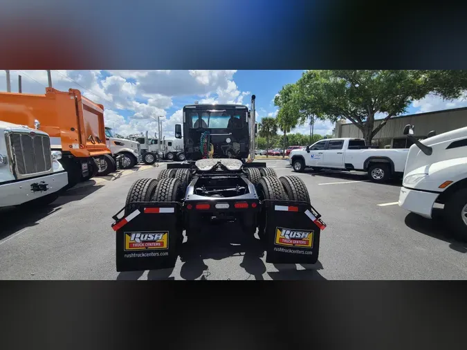 2023 Peterbilt 567204090a3c7478b495e3b35aea0d023c9