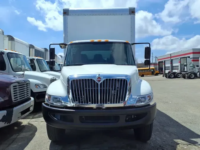 2017 NAVISTAR INTERNATIONAL 4300