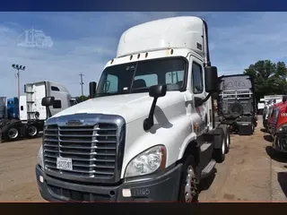 2018 FREIGHTLINER CASCADIA 125
