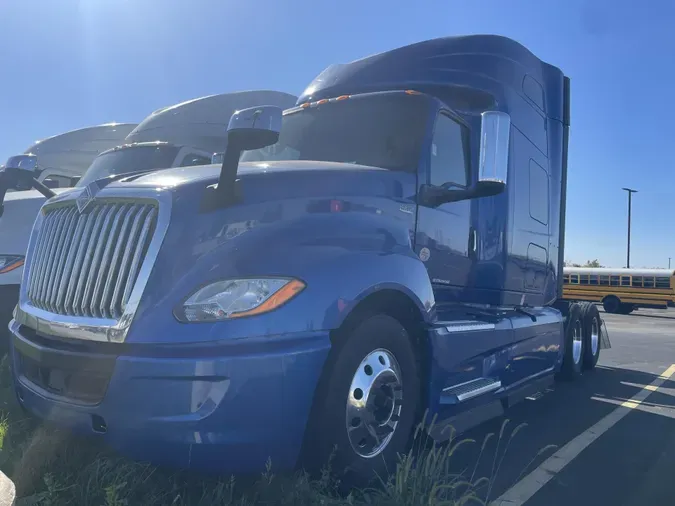 2020 International LT62520430e66d94b7552b2d50c530c269522