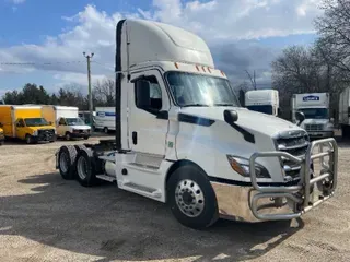 2020 Freightliner T12664ST