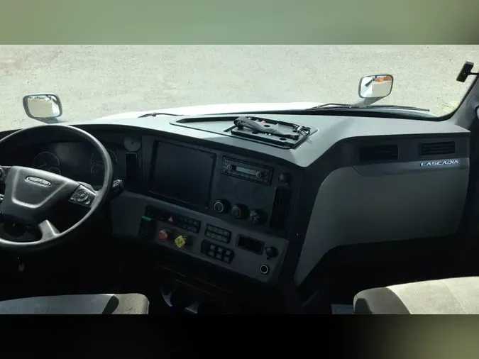 2021 Freightliner Cascadia