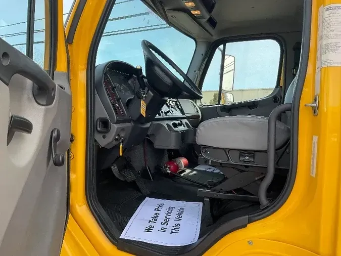 2019 Freightliner M2