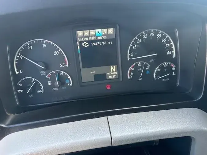 2021 Freightliner Cascadia