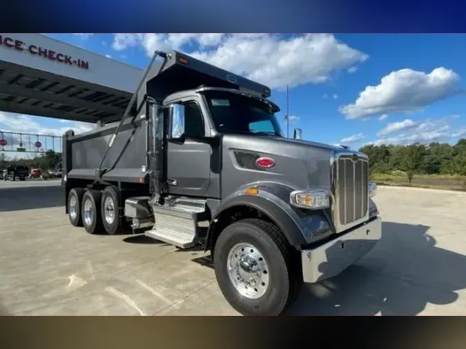 2025 Peterbilt 567