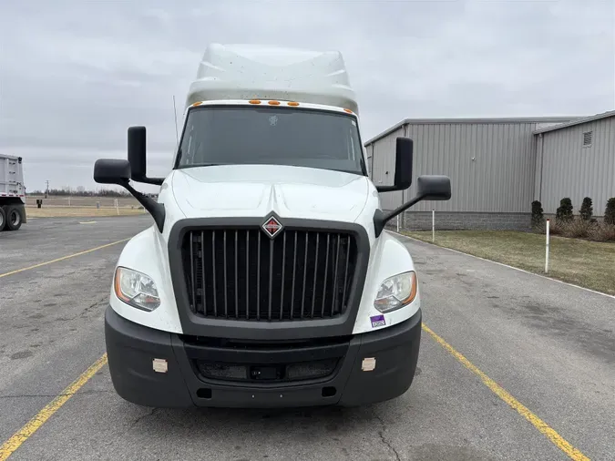 2020 International LT625