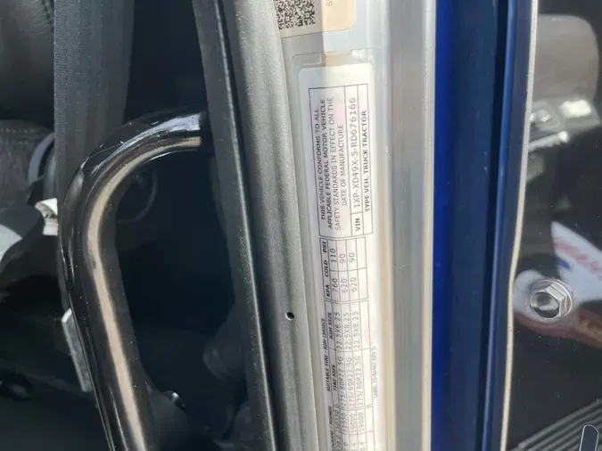 2024 Peterbilt 389205716458762d2008dc012acbaf9be18