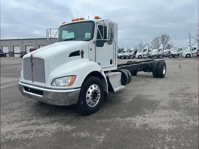 2020 Kenworth T270