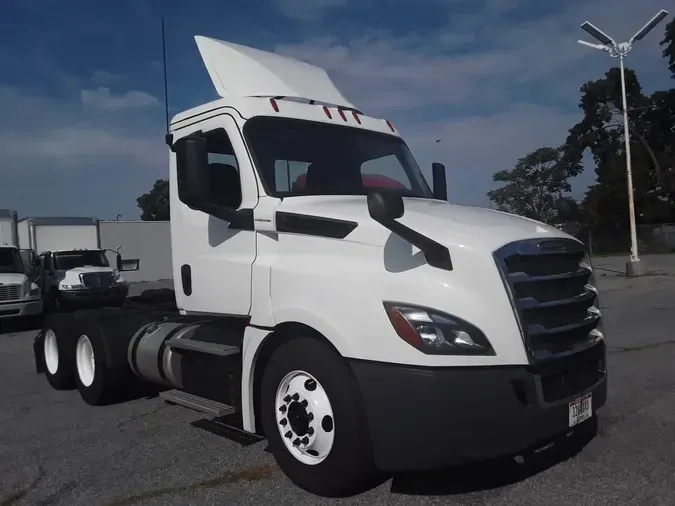2019 FREIGHTLINER/MERCEDES NEW CASCADIA PX126642059351fd0971e376742fceffc156dcb