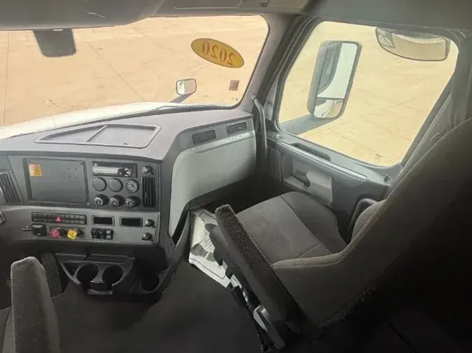 2020 Freightliner New Cascadia 126