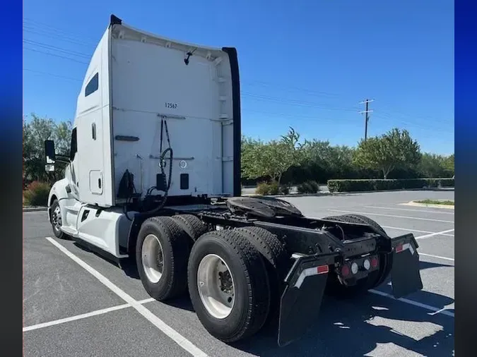 2022 Kenworth T680205f563c714b2b44c0f48f8448527cb3