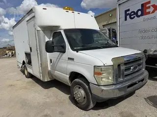 2008 FORD E350