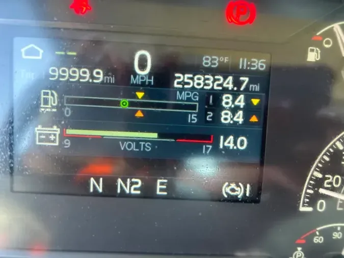 2020 VOLVO VNR42T 3002061f170e80522e1ecfb3170586638ad