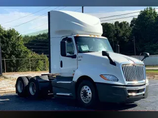 2021 INT LT625 6x4
