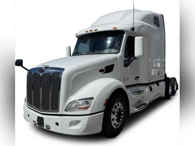 2022 Peterbilt 57920666ad89dbdcca41df053591690e213