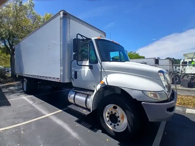 2019 NAVISTAR INTERNATIONAL 4300
