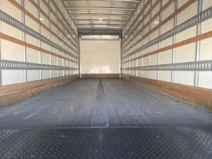 2022 Freightliner Business Class M2 106