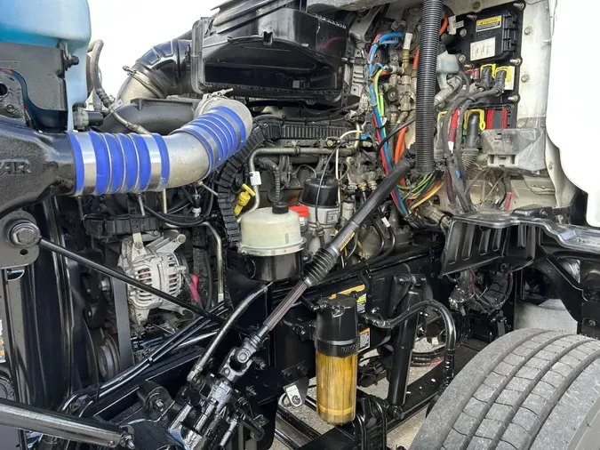 2020 Peterbilt 567