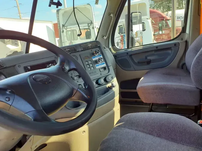 2019 FREIGHTLINER/MERCEDES CASCADIA 125206c71958c184100068308cc717c6d72