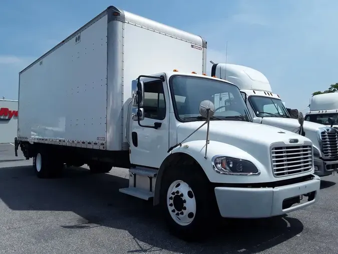 2019 FREIGHTLINER M2 106