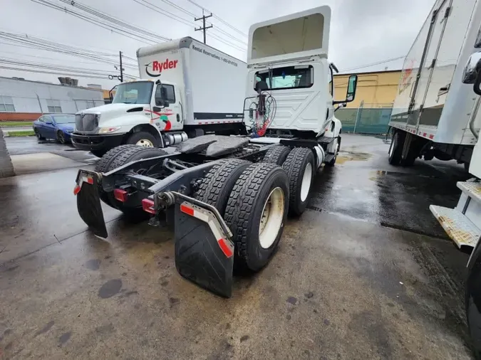 2019 NAVISTAR INTERNATIONAL LT625 DAYCAB T/A
