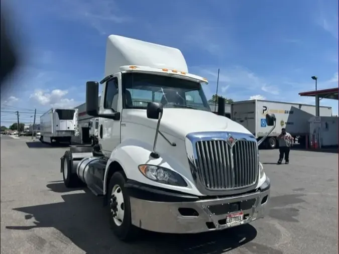 2020 NAVISTAR INTERNATIONAL RH613 DAYCAB S/A207de4dcab97638c4575c21bb835425c