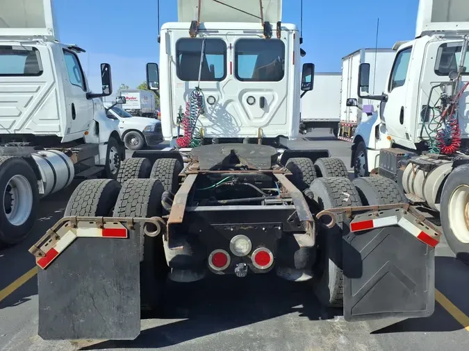 2018 FREIGHTLINER CASCADIA 125