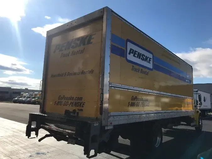 2016 FREIGHTLINER M2
