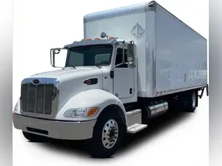 2020 Peterbilt 337