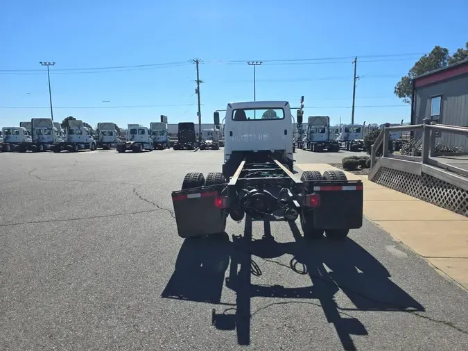 2018 FREIGHTLINER/MERCEDES M2 106