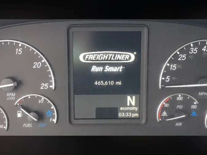 2020 Freightliner Cascadia 126