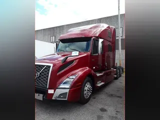 2019 Volvo VNL64T860