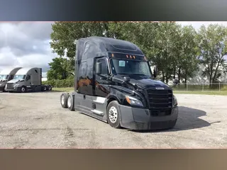 2023 Freightliner Cascadia 126