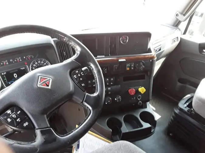 2018 NAVISTAR INTERNATIONAL LT625 SLPR CAB