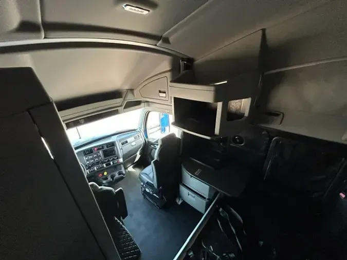 2022 KENWORTH T68020b4917f091c2edf0435bef96eb85dbd