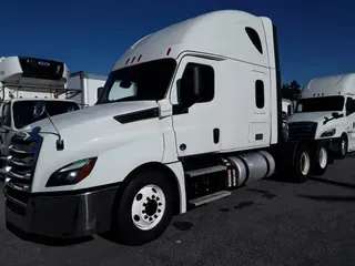 2020 FREIGHTLINER NEW CASCADIA PX12664