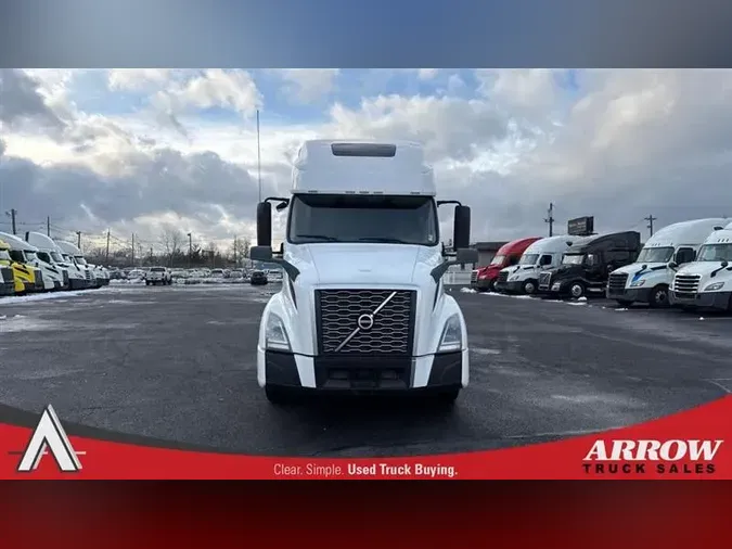 2021 VOLVO VNL64T760