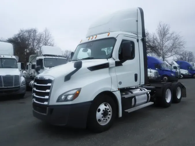 2020 FREIGHTLINER/MERCEDES NEW CASCADIA PX1266420bda893653f7f47a9737352bd27b727