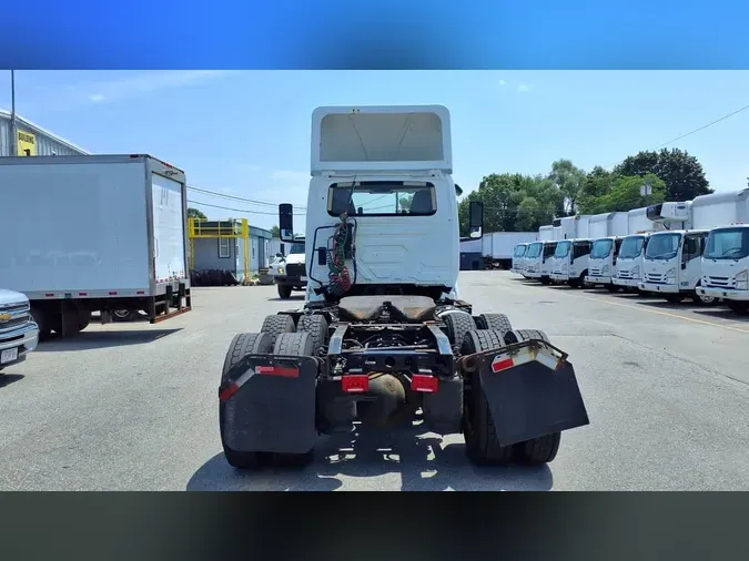 2019 NAVISTAR INTERNATIONAL LT625 DAYCAB T/A20bed44bac4b8c0eaabf85a9d8cc67c4