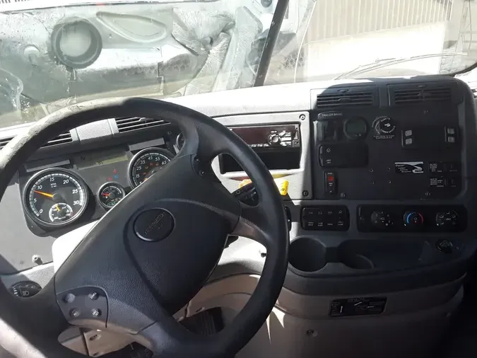 2019 FREIGHTLINER CASCADIA 125