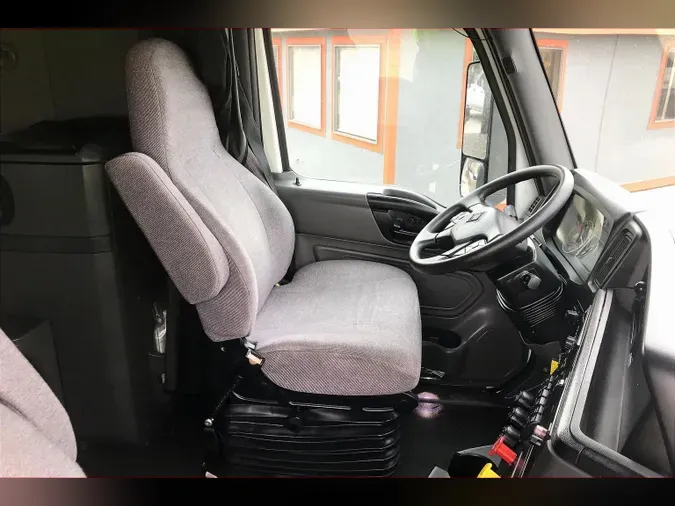 2021 INT LT625 6x420c237442362caacf24c1eb289a5024b