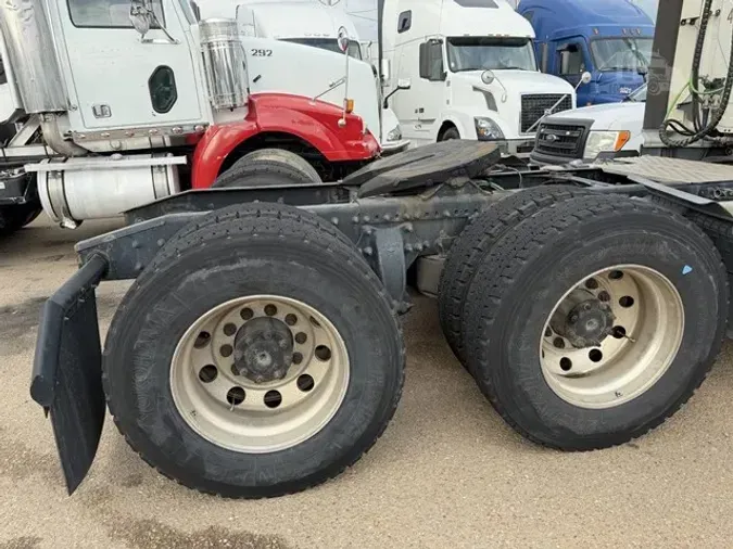 2020 FREIGHTLINER CASCADIA 11620c2b1e33bad7b074b4a83ca6b244fab