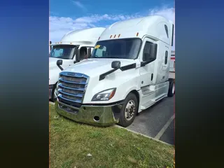 2019 FREIGHTLINER/MERCEDES NEW CASCADIA PX12664