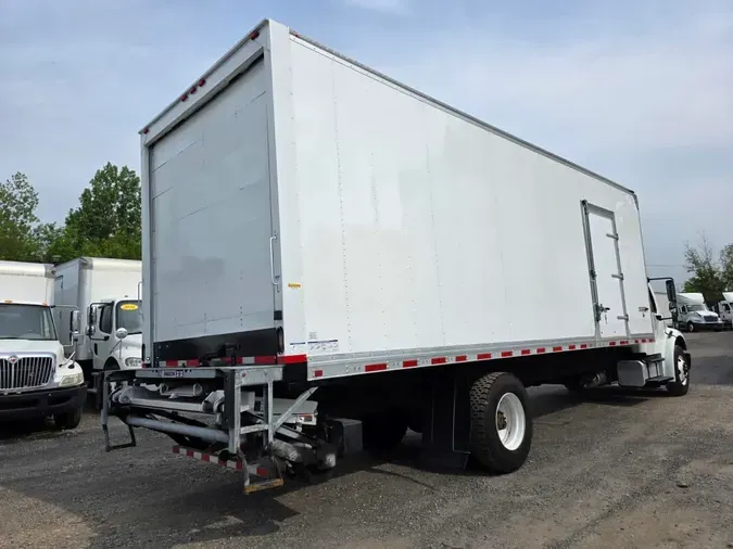2019 FREIGHTLINER M2 106